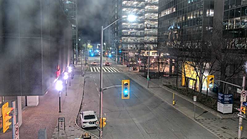 Traffic camera image at 2025-05-09 07:15:33