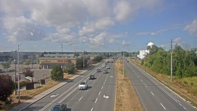 Traffic camera image at 2025-08-24 14:50:42