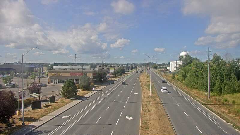 Traffic camera image at 2025-08-24 15:05:49