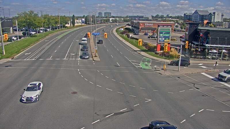 Traffic camera image at 2025-09-14 17:20:53
