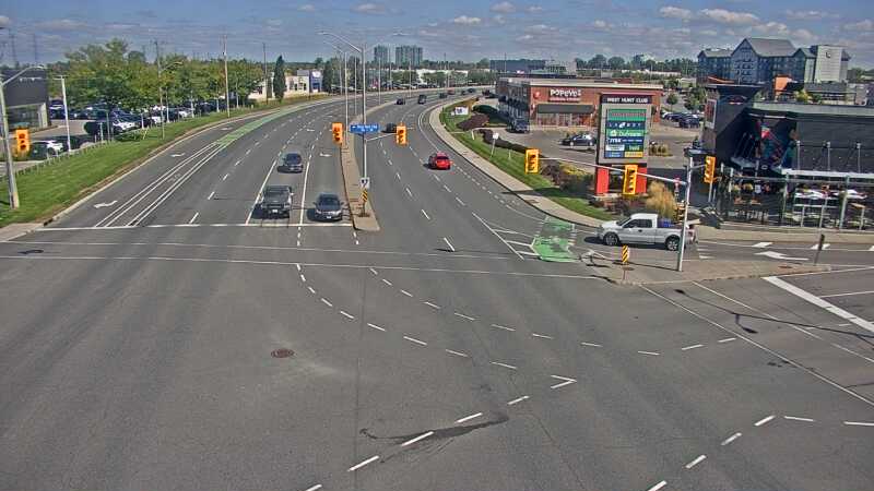 Traffic camera image at 2025-09-14 17:30:49