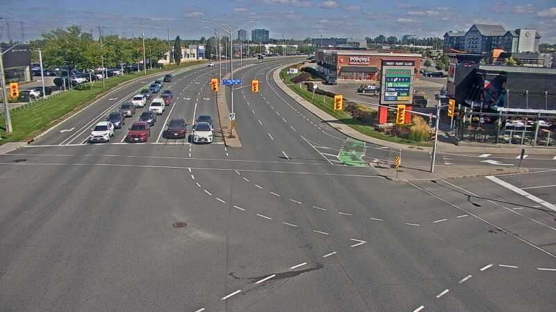 Traffic camera image at 2025-09-14 17:45:56