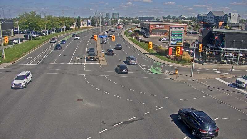 Traffic camera image at 2025-09-14 17:51:03