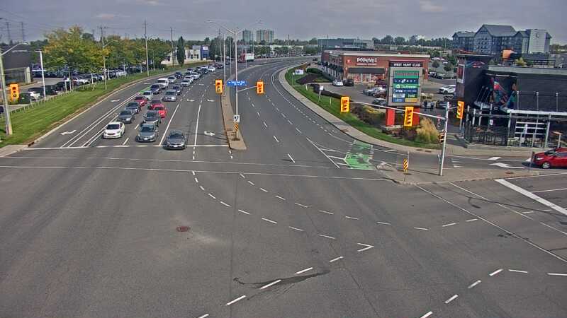 Traffic camera image at 2025-09-18 17:46:01