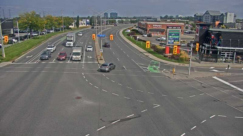 Traffic camera image at 2025-09-18 17:55:50