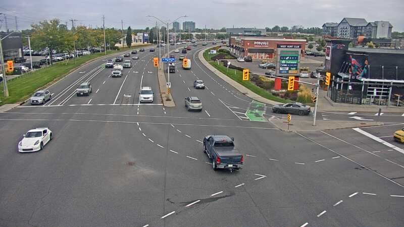 Traffic camera image at 2025-09-18 18:01:10