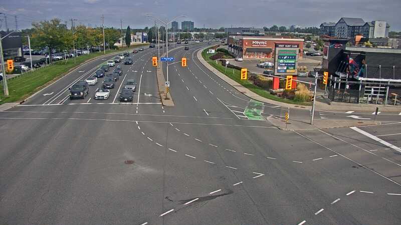 Traffic camera image at 2025-09-18 18:15:56