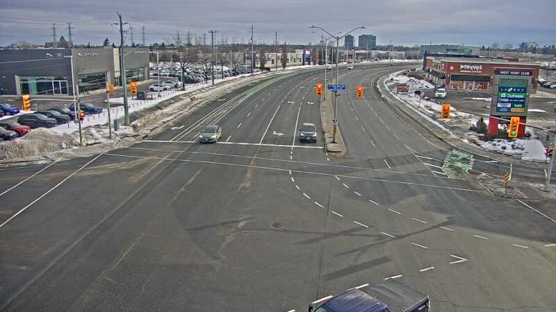 Traffic camera image at 2025-03-09 13:00:42