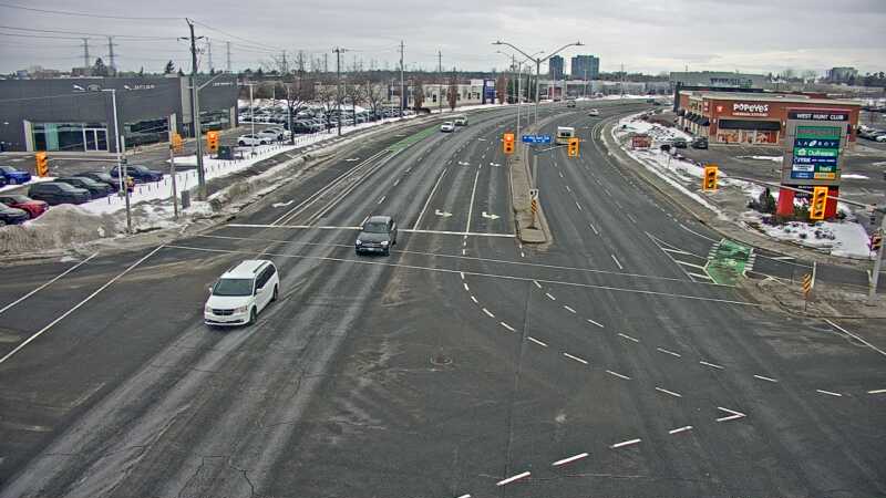 Traffic camera image at 2025-03-09 13:41:02