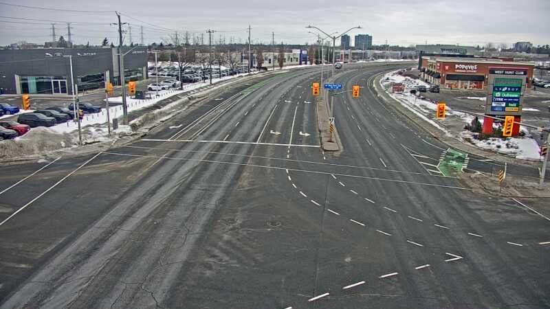 Traffic camera image at 2025-03-09 13:46:01