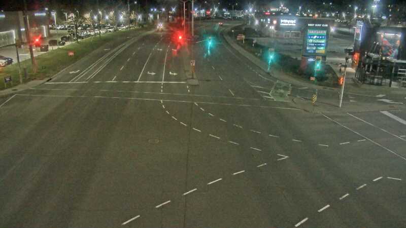Traffic camera image at 2025-04-25 07:55:32