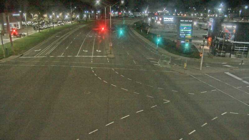 Traffic camera image at 2025-05-09 06:15:39