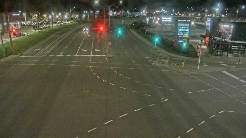 Traffic camera image at 2025-05-09 07:15:34