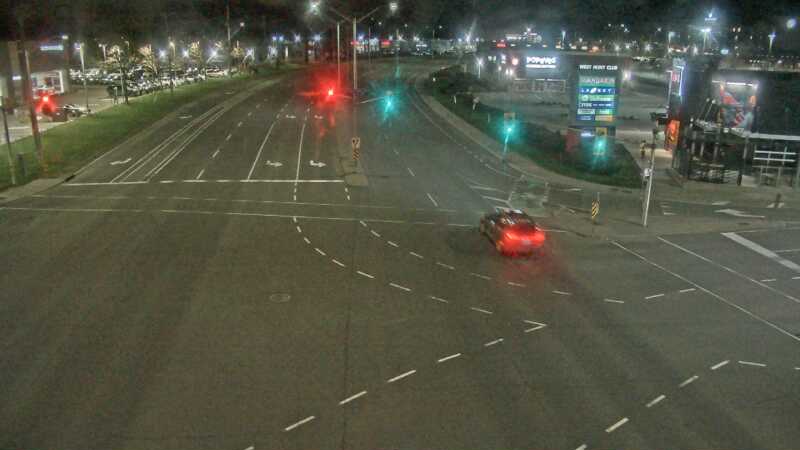 Traffic camera image at 2025-05-09 07:30:38