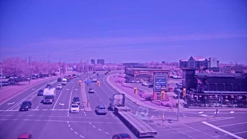 Traffic camera image at 2025-06-30 17:21:02