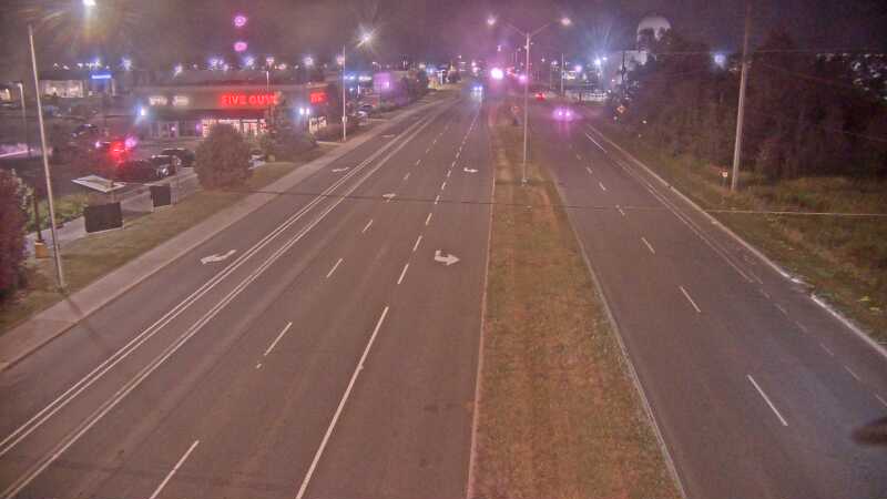 Traffic camera image at 2025-07-06 01:50:51