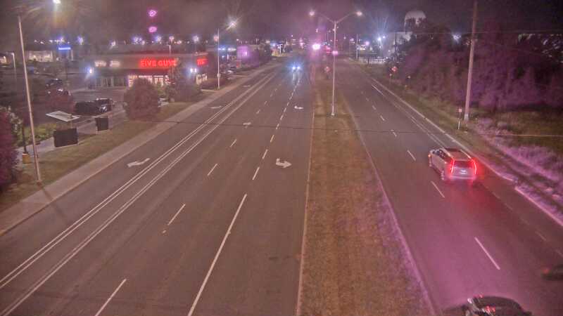 Traffic camera image at 2025-07-06 01:55:48