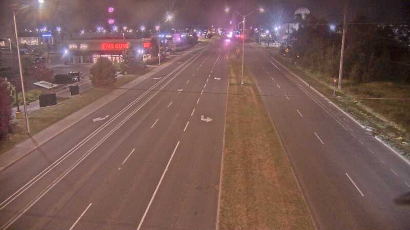 Traffic camera image at 2025-07-06 02:25:48