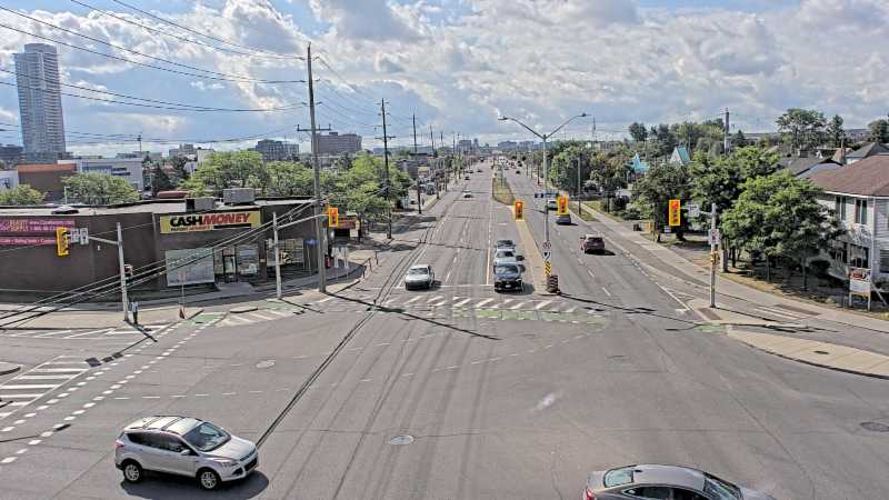 Traffic camera image at 2025-08-24 14:15:52