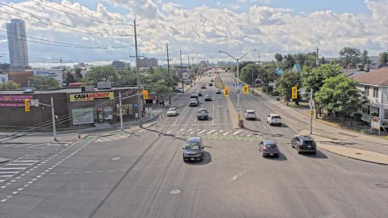 Traffic camera image at 2025-08-24 14:20:51