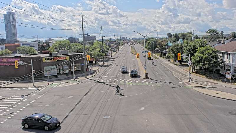 Traffic camera image at 2025-08-24 14:25:52