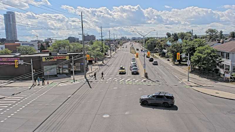 Traffic camera image at 2025-08-24 15:25:53