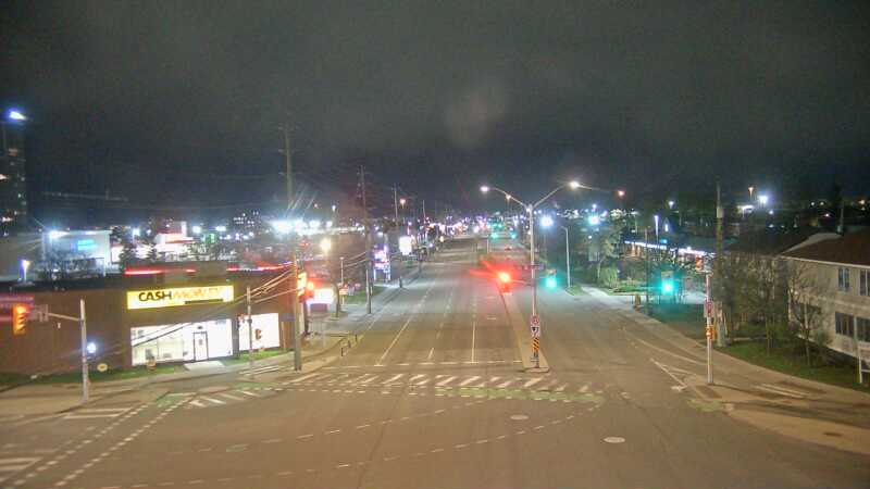 Traffic camera image at 2025-05-09 05:20:35