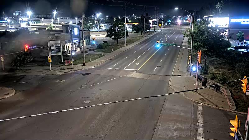 Traffic camera image at 2025-08-04 02:05:43