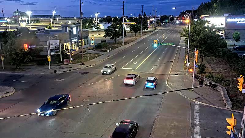 Traffic camera image at 2025-08-25 00:20:44