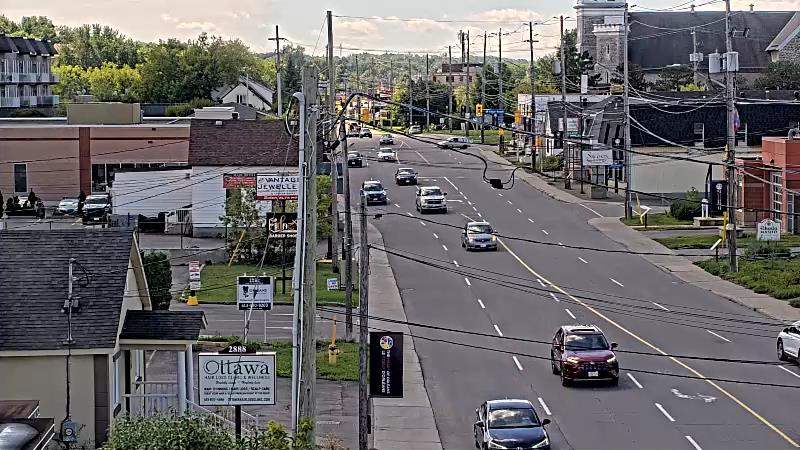 Traffic camera image at 2025-09-06 17:40:55