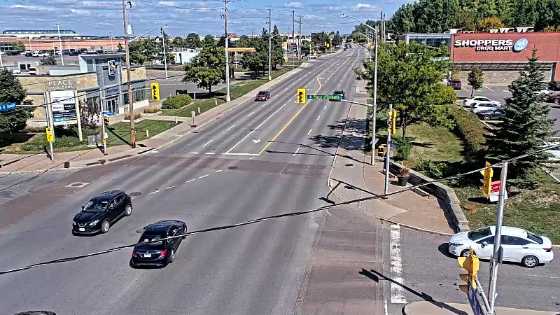 Traffic camera image at 2025-09-14 17:25:48