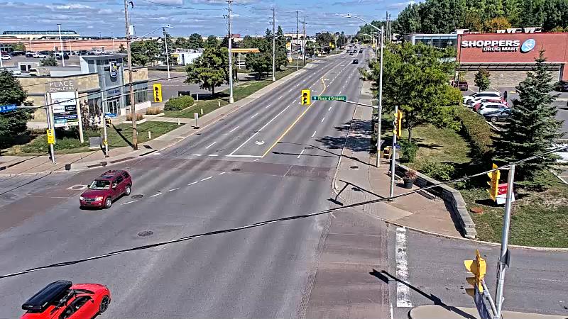 Traffic camera image at 2025-09-14 17:35:52