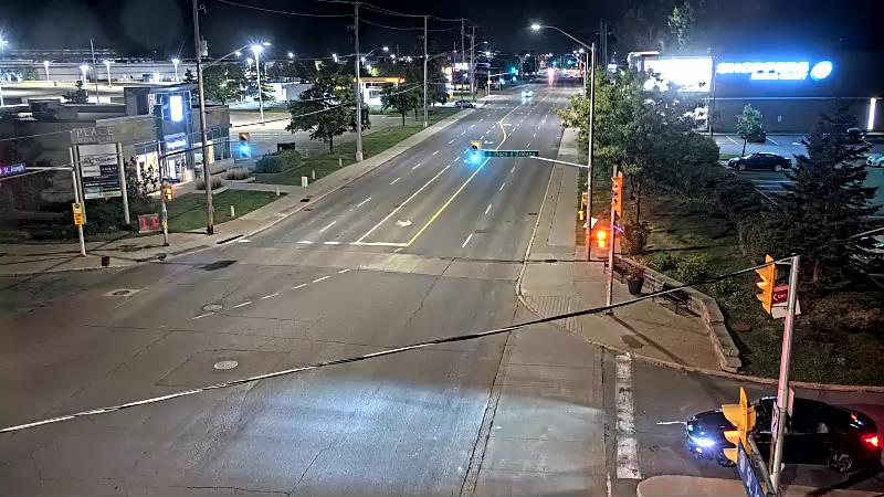 Traffic camera image at 2025-09-16 00:30:53