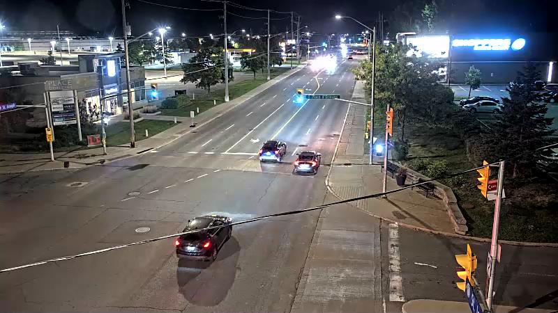 Traffic camera image at 2025-09-16 00:40:43