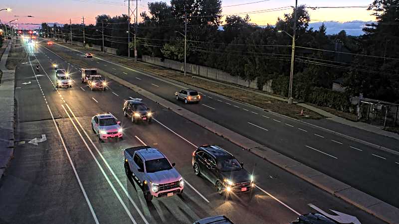 Traffic camera image at 2025-08-25 00:20:45