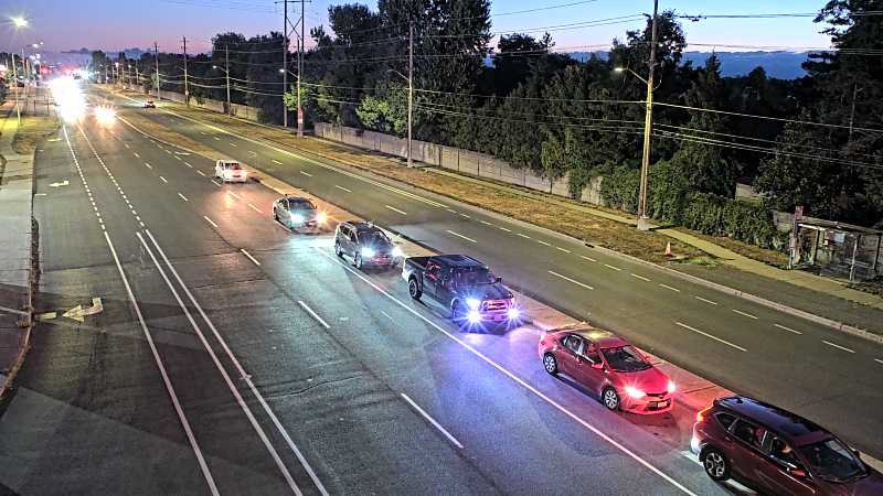 Traffic camera image at 2025-08-25 00:35:48