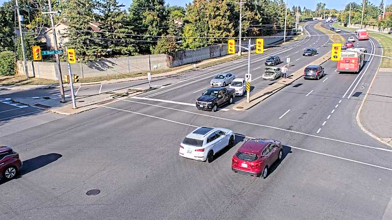 Traffic camera image at 2025-09-15 20:30:58