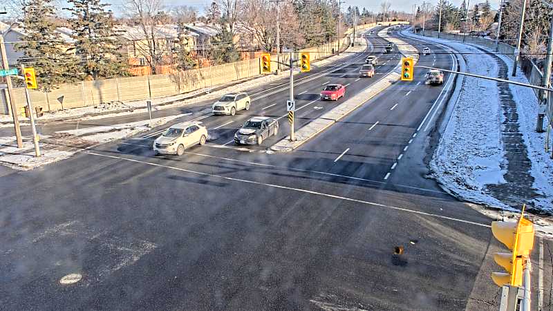 Traffic camera image at 2024-12-21 15:05:44