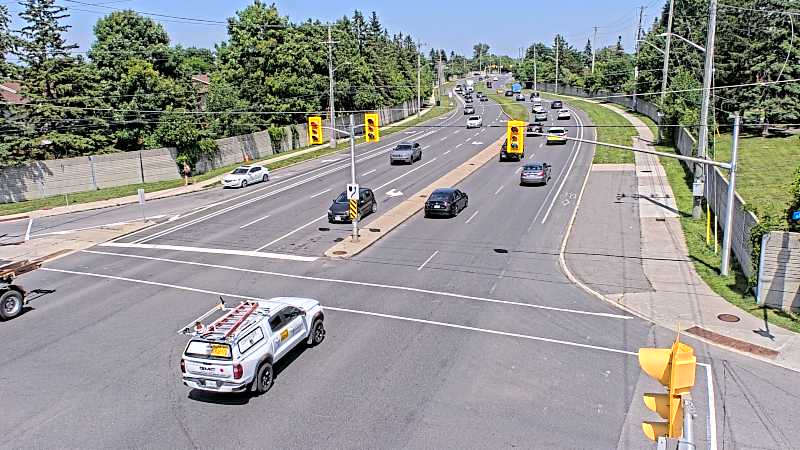Traffic camera image at 2025-06-30 18:15:53