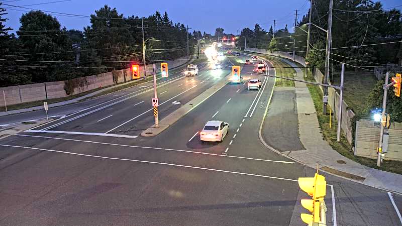 Traffic camera image at 2025-07-31 01:00:52
