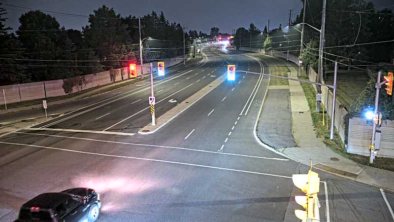Traffic camera image at 2025-07-31 01:40:47
