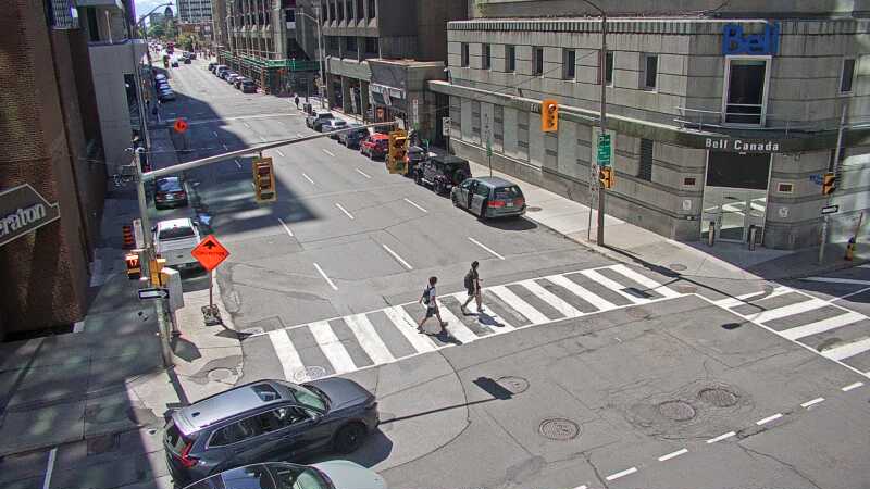 Traffic camera image at 2025-08-24 15:25:11