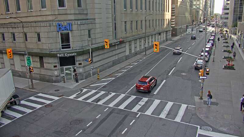 Traffic camera image at 2025-09-17 21:10:14