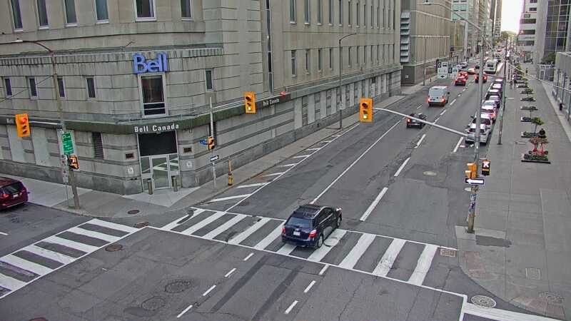 Traffic camera image at 2025-09-17 22:05:11