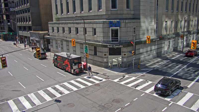 Traffic camera image at 2025-06-30 15:45:14