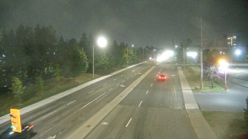 Traffic camera image at 2025-08-04 01:40:48