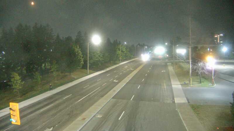 Traffic camera image at 2025-08-04 02:15:46