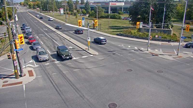 Traffic camera image at 2025-09-14 17:20:53