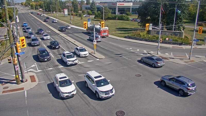 Traffic camera image at 2025-09-14 17:35:52