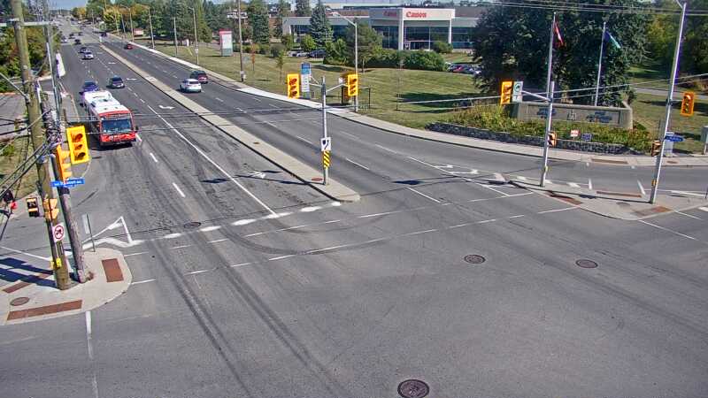 Traffic camera image at 2025-09-14 18:01:12